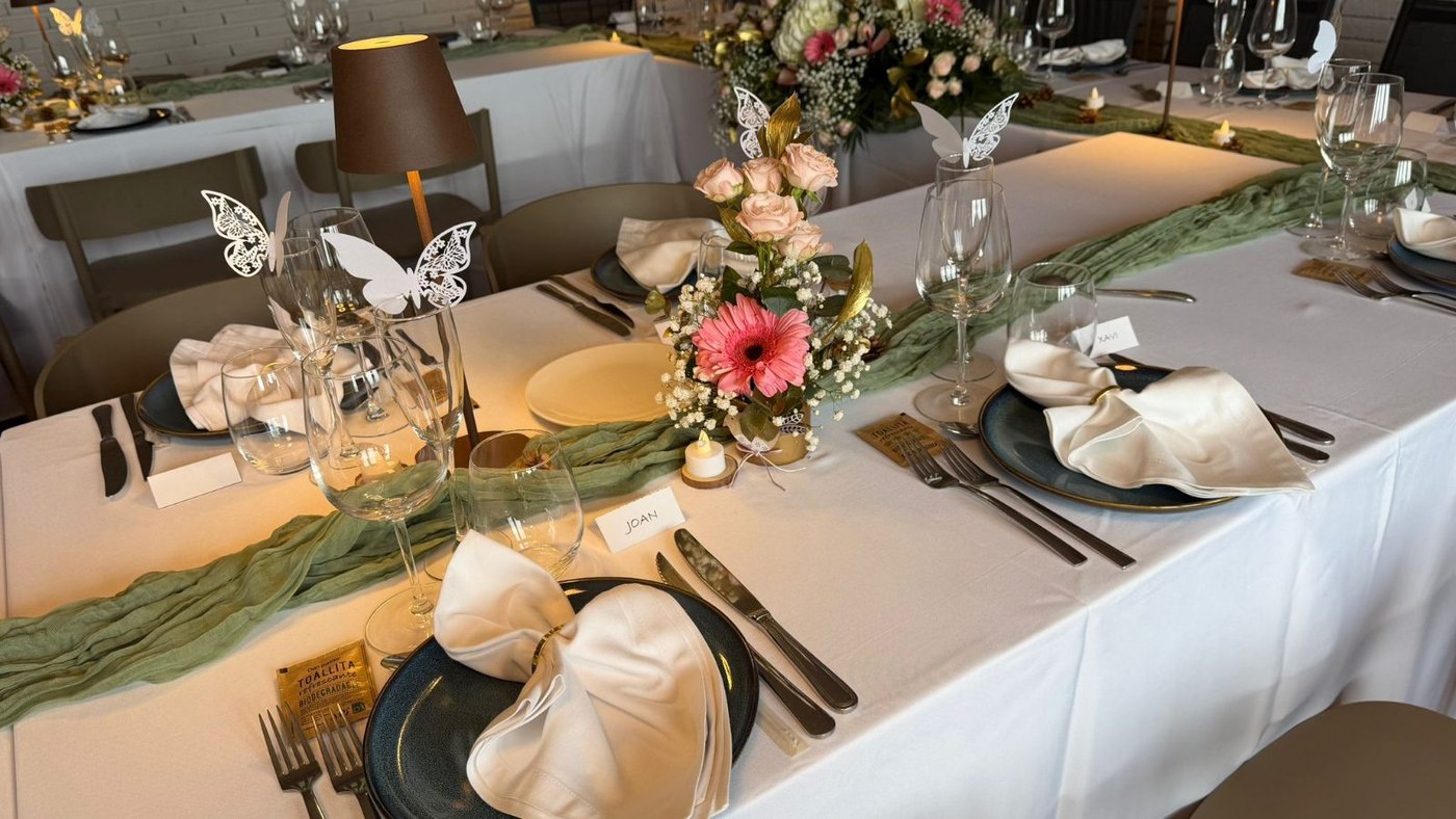 Comedor del Restaurant Mirador — Hotel Santuari, Balaguer